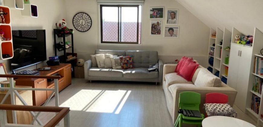 Cercana A Colegios, Universidades Excelentes Accesos