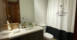 Estoril, primer piso con patio privado