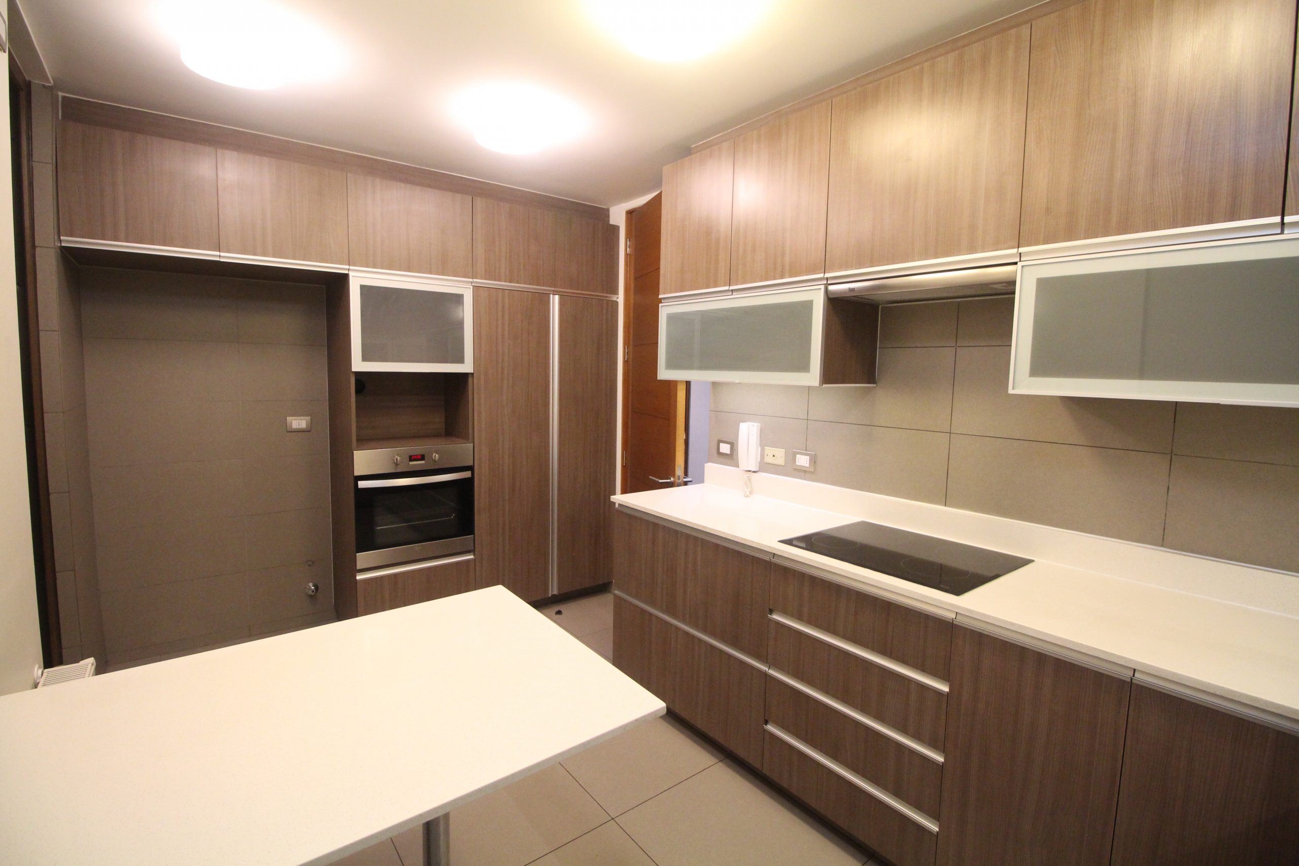 Arriendo San Carlos Apoquindo amplia terraza con quincho